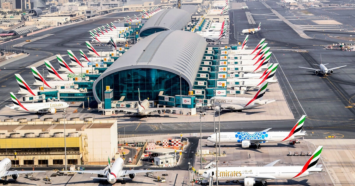 As Soon As Dubai's Roads Are Cleared Of Floods, Dubai Airport Will Return To Total Capacity.