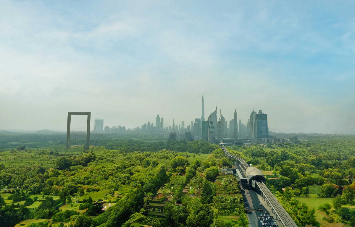 Dubai: Delivery Riders' Rest Areas To Get 100-Litre Air-to-Water Dispensers