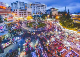 DA LAT NIGHT MARKET
