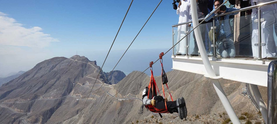 JEBEL_JAIS_ZIPLINE_FROM_DUBAI